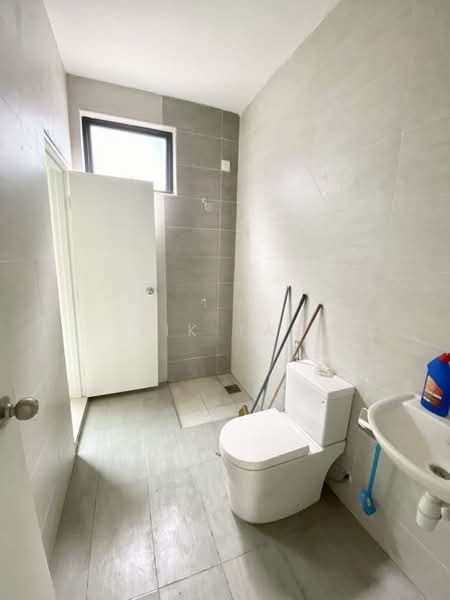Rumah Teres 2 Tingkat untuk Dijual di Taman Sutera Utama (Skudai) - Yik Tat - PropertyGuru.com.my