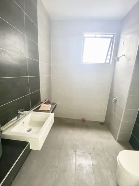 Rumah Teres 2 Tingkat untuk Dijual di Taman Sutera Utama (Skudai) - Yik Tat - PropertyGuru.com.my