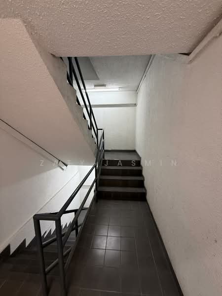 Shop / Office for Sale in SS19 (Subang Jaya) - Zaty Jasmin - Corridor - PropertyGuru.com.my