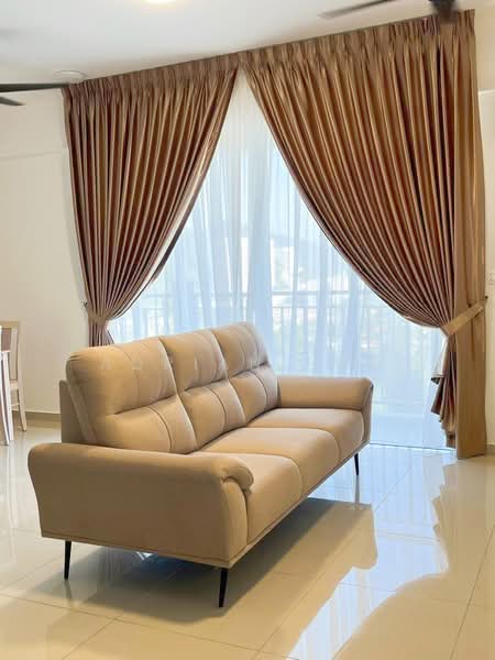 Ideal Residency untuk Untuk Disewa - RM 2,000 /bulan, Mac 2026 - Living Room - PropertyGuru.com.my