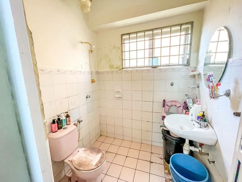 Ampang Damai Condominium untuk Untuk Dijual - RM 340,000, Feb 2026 - Bathroom - PropertyGuru.com.my