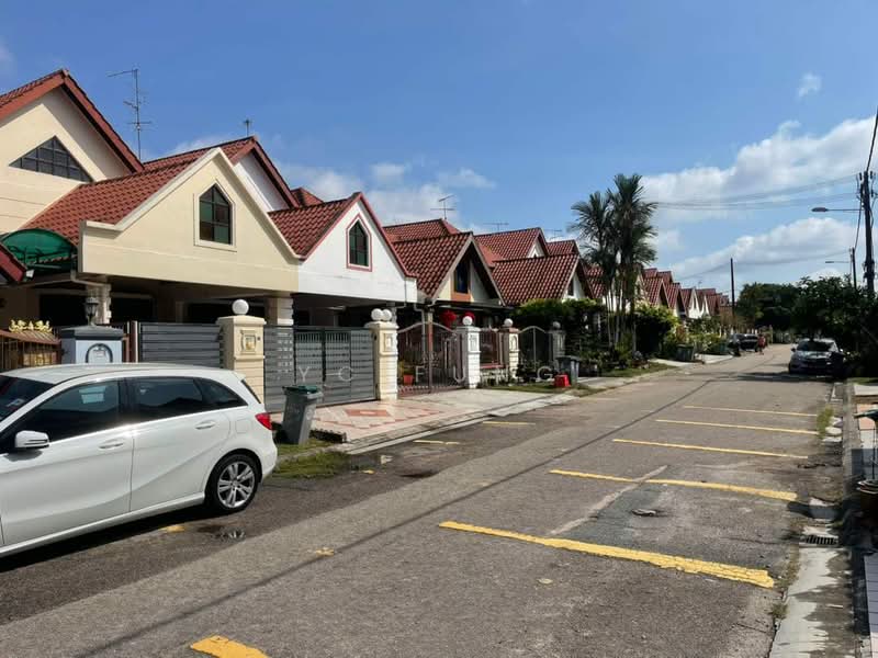 1.5-storey Terraced House for Sale in Taman Pelangi Indah (Ulu Tiram) - YC Fung - Exterior - PropertyGuru.com.my