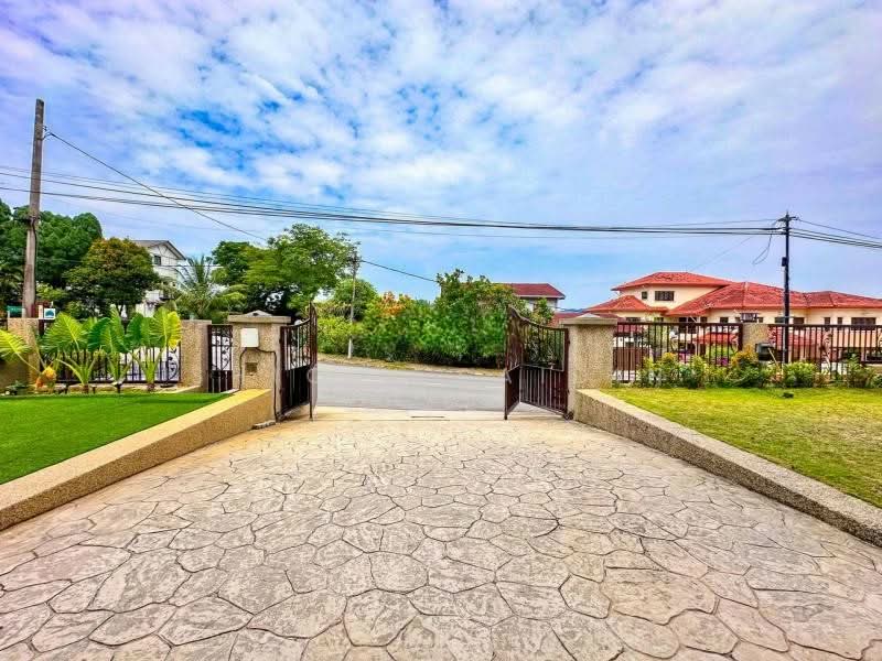 Shah Alam untuk Untuk Dijual - RM 2,200,000, Feb 2026 - Exterior - PropertyGuru.com.my