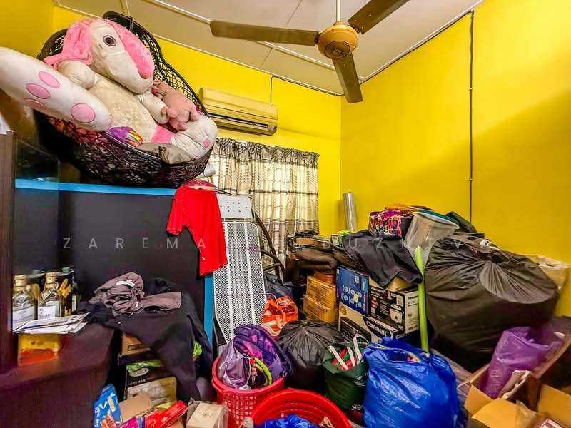 2-storey Terraced House for Sale in Taman Mutiara Bukit Kemuning (Shah Alam) - Zarema Kulbuzheva - Interior - PropertyGuru.com.my