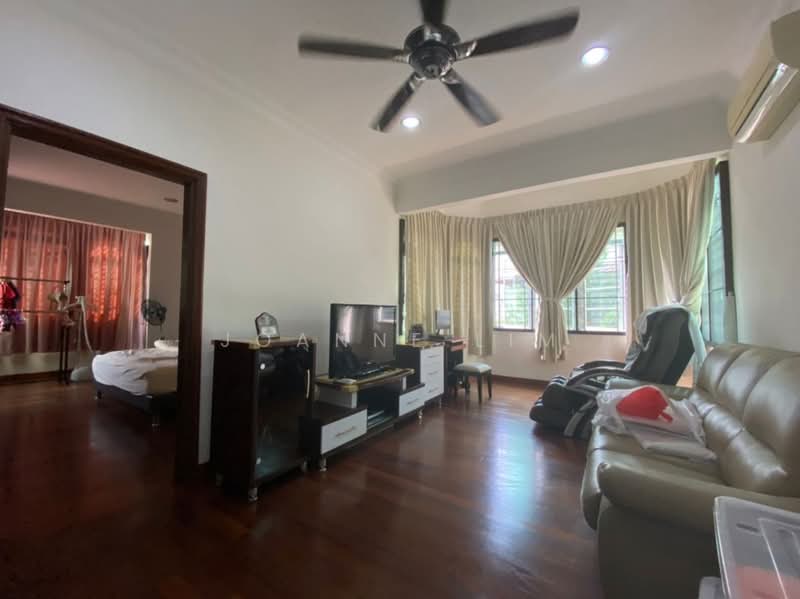 Bungalow for Rent in Taman Permatang Pasir Permai (Alai) - Joanne Lim - Living Room - PropertyGuru.com.my