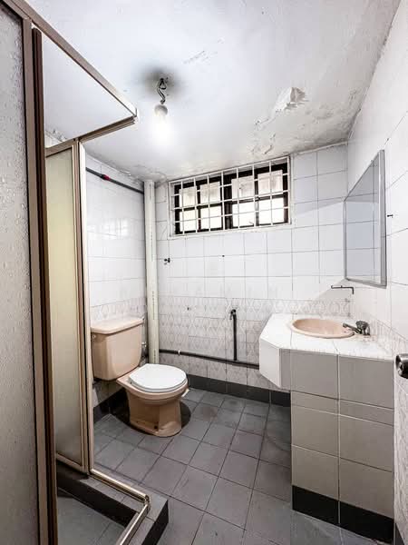 2-storey Terraced House for Sale in Bandar Sri Damansara (Selangor) - Akramin Firdaus Bin Mokhtar - Bathroom - PropertyGuru.com.my