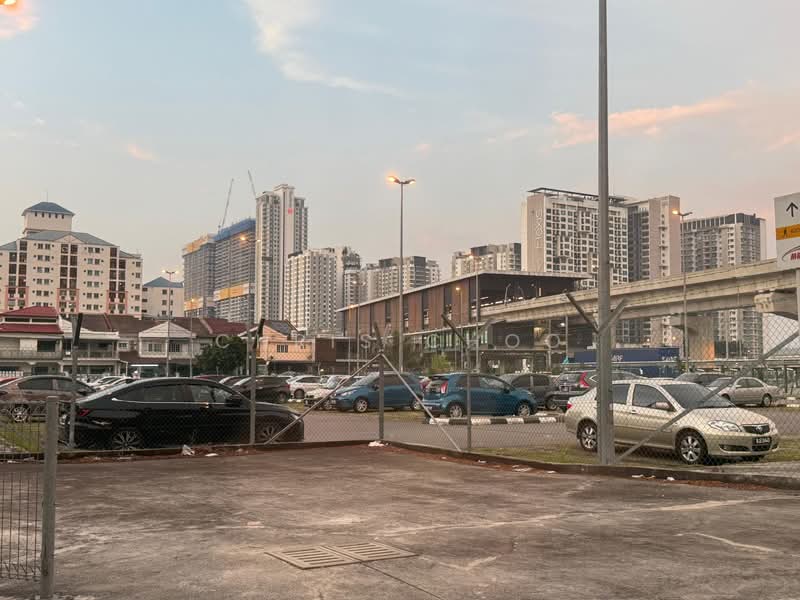 Apartment for Sale at Mutiara Serdang (Turf View) - Chris Choo - PropertyGuru.com.my