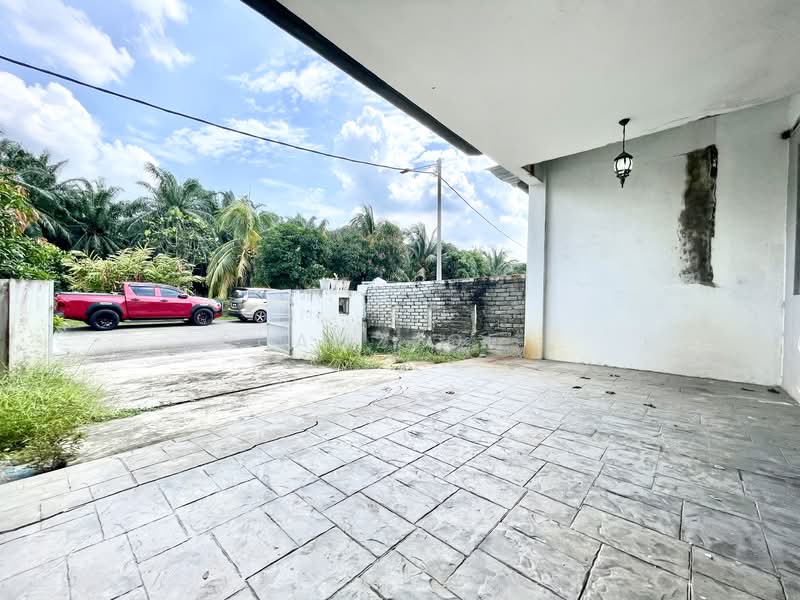 1-storey Terraced House for Sale in Taman Dataran Abadi (Sepang) - Shamzjoe . - Exterior - PropertyGuru.com.my