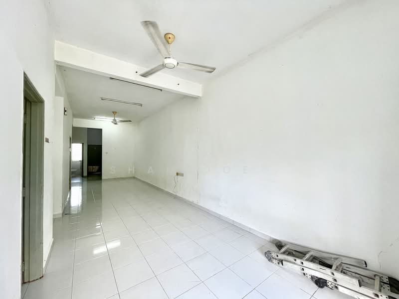 1-storey Terraced House for Sale in Taman Dataran Abadi (Sepang) - Shamzjoe . - Interior - PropertyGuru.com.my