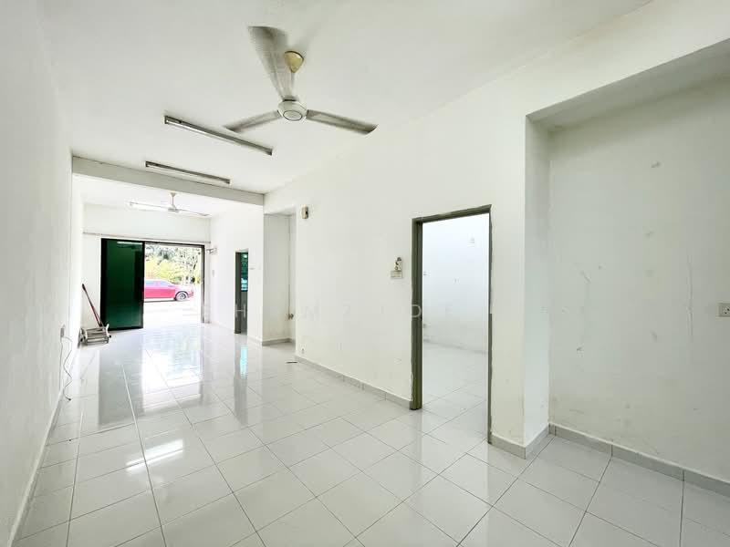 1-storey Terraced House for Sale in Taman Dataran Abadi (Sepang) - Shamzjoe . - Interior - PropertyGuru.com.my