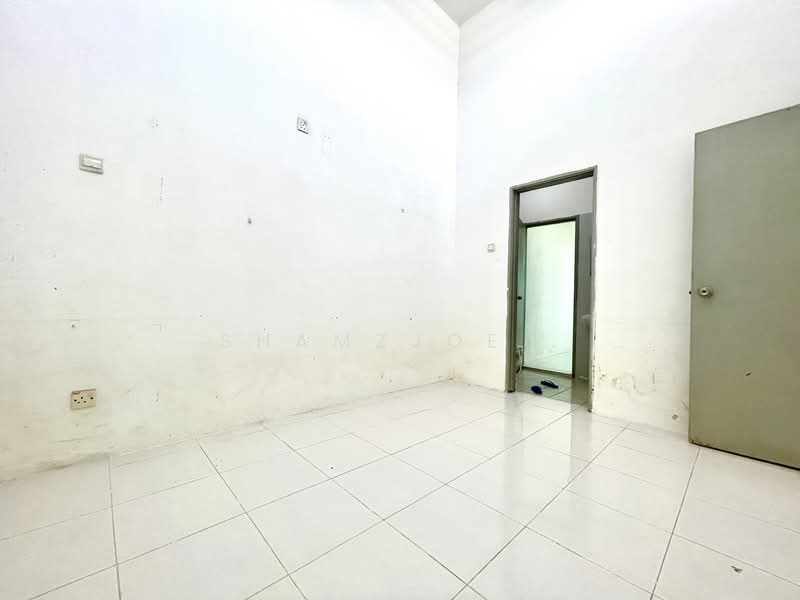 1-storey Terraced House for Sale in Taman Dataran Abadi (Sepang) - Shamzjoe . - Interior - PropertyGuru.com.my
