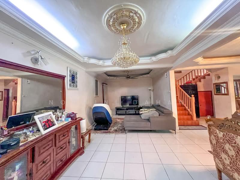 Semi-Detached House for Sale in KL City Centre (Kuala Lumpur) - Noraini Dahan - Living Room - PropertyGuru.com.my