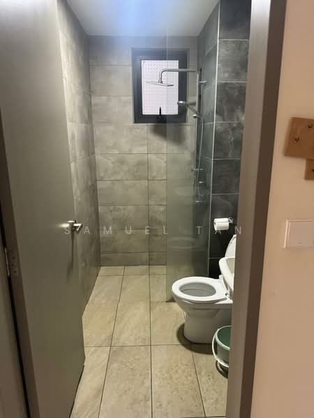 Condominium for Rent at Bennington Residences @ SkyArena - Samuel Tan - Bathroom - PropertyGuru.com.my