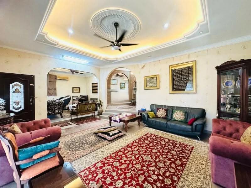 Shah Alam untuk Untuk Dijual - RM 2,000,000, Feb 2026 - Living Room - PropertyGuru.com.my