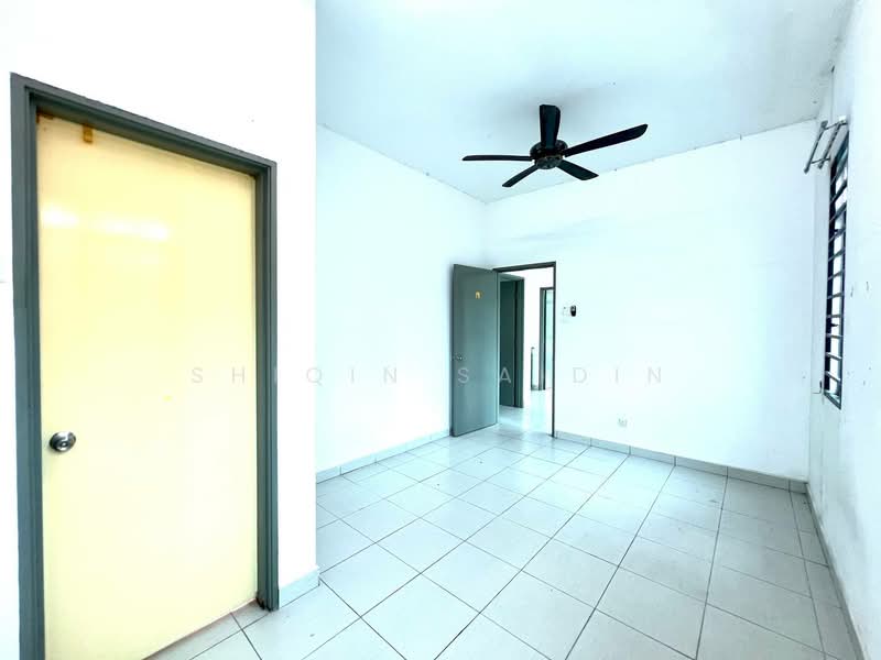 2-storey Terraced House for Sale in Bandar Puncak Alam (Puncak Alam) - Shiqin Saidin - Interior - PropertyGuru.com.my