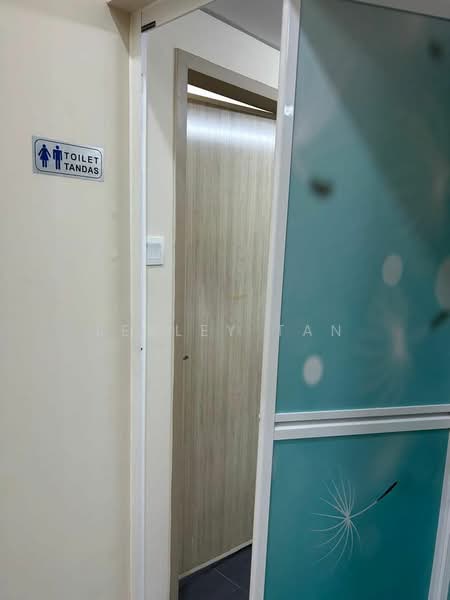 Shop for Rent in Larkin (Johor Bahru) - Lesley Tan - Interior - PropertyGuru.com.my