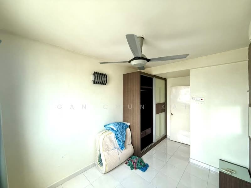 Apartment for Rent at Taman Kheng Tian - Gan Chun Kai - Bedroom - PropertyGuru.com.my