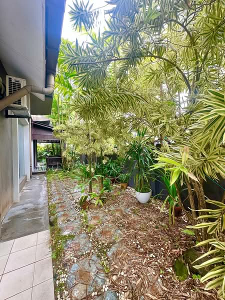 Semi-Detached House for Sale in Bangi (Selangor) - Shiqin Saidin - Exterior - PropertyGuru.com.my