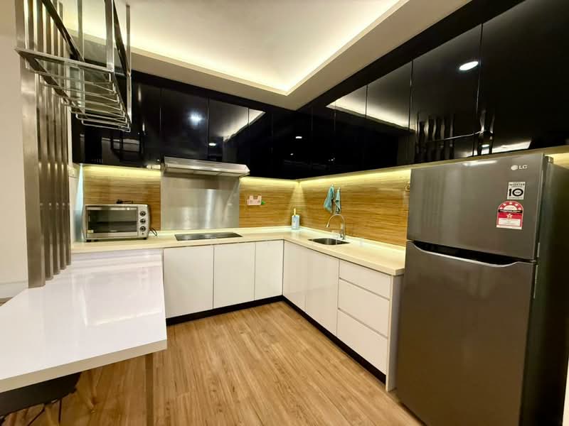 Service Residence for Rent at Symphony Tower (Menara Simfoni) - Eddy Lee - Kitchen - PropertyGuru.com.my