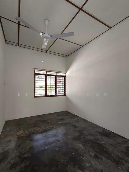 1-storey Terraced House for Sale in Taman Pengkalan Barat (Ipoh) - Kelvin Chong - Interior - PropertyGuru.com.my