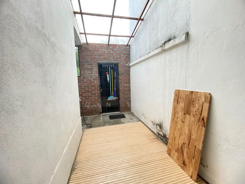 2-storey Terraced House for Sale in Alam Suria (Puncak Alam) - Shiqin Saidin - Exterior - PropertyGuru.com.my