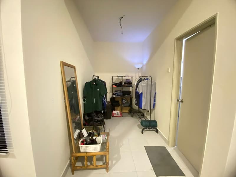 2-storey Terraced House for Sale in Alam Suria (Puncak Alam) - Shiqin Saidin - Entrance - PropertyGuru.com.my