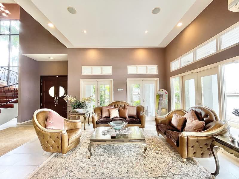 Section 8, Kota Damansara untuk Untuk Dijual - RM 3,500,000, Mac 2026 - Living Room - PropertyGuru.com.my