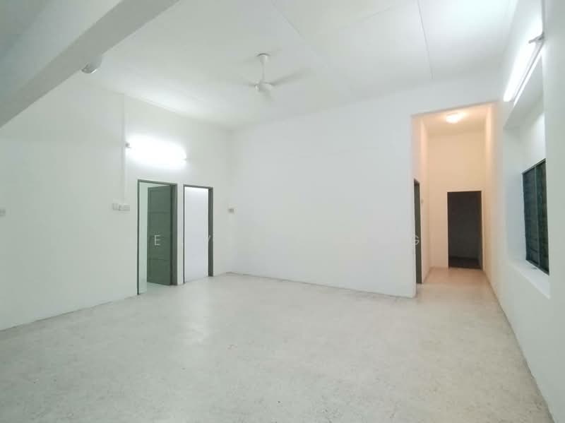 1-storey Terraced House for Rent in Taman Canning (Ipoh) - Kelvin Chong - Interior - PropertyGuru.com.my