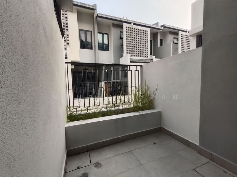 2-storey Terraced House for Sale in Elmina (Shah Alam) - Mohd Affyzan Ismail - Exterior - PropertyGuru.com.my