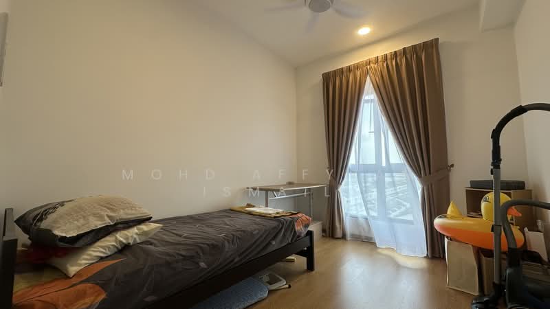 Service Residence for Rent at Maya Bay Residences @ Gamuda Cove - Mohd Affyzan Ismail - PropertyGuru.com.my