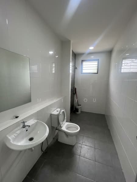 2-storey Terraced House for Rent in Bandar Rimbayu (Telok Panglima Garang) - Miki You - Bathroom - PropertyGuru.com.my