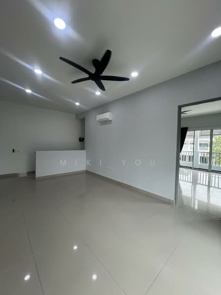 2-storey Terraced House for Rent in Bandar Rimbayu (Telok Panglima Garang) - Miki You - Living Room - PropertyGuru.com.my