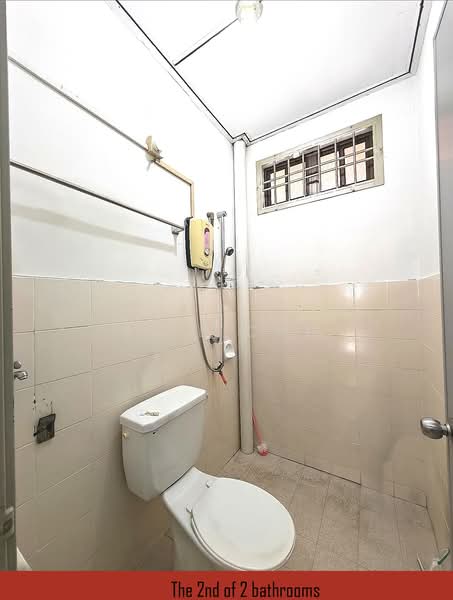 1.5-storey Terraced House for Sale in Taman Pelangi Indah (Ulu Tiram) - Bill Ong - Bathroom - PropertyGuru.com.my