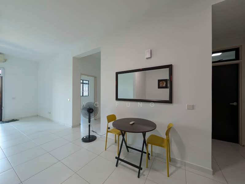 Service Residence for Sale at Sky Oasis Residence (Pangsapuri Oasis 1) - YC Fung - Living Room - PropertyGuru.com.my