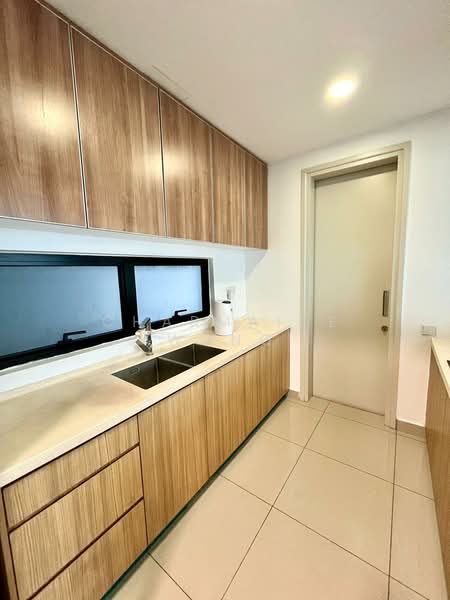 Service Residence for Rent at The Leafz @ Dedaun - Charmaine Wong - Kitchen - PropertyGuru.com.my