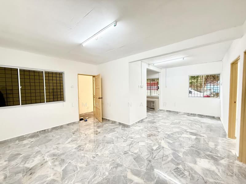 Taman Damai Indah untuk Untuk Dijual - RM 180,000, Feb 2026 - Living Room - PropertyGuru.com.my