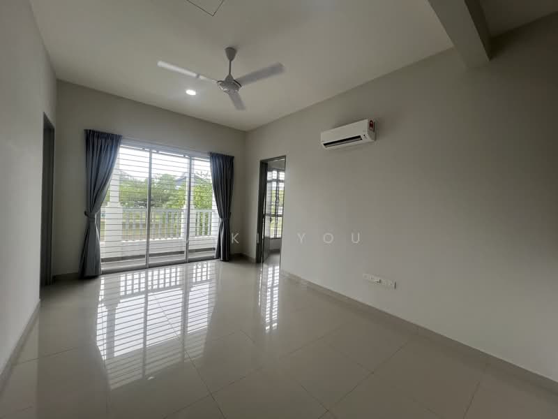 2-storey Terraced House for Rent in Kota Kemuning (Shah Alam) - Miki You - Living Room - PropertyGuru.com.my