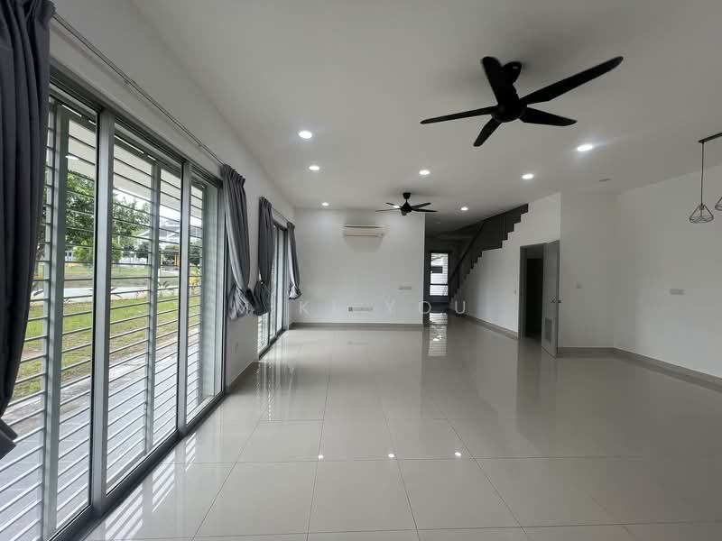 2-storey Terraced House for Rent in Kota Kemuning (Shah Alam) - Miki You - Living Room - PropertyGuru.com.my