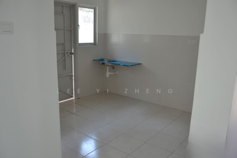 Taman Tunas Damai untuk Untuk Disewa - RM 3,300 /bulan, Mac 2026 - Kitchen - PropertyGuru.com.my