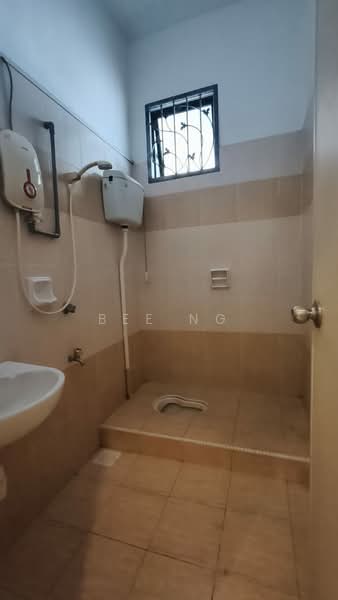 Bukit Indah Jalan Indah 17 untuk Untuk Disewa - RM 3,000 /bulan, Mac 2026 - Bathroom - PropertyGuru.com.my