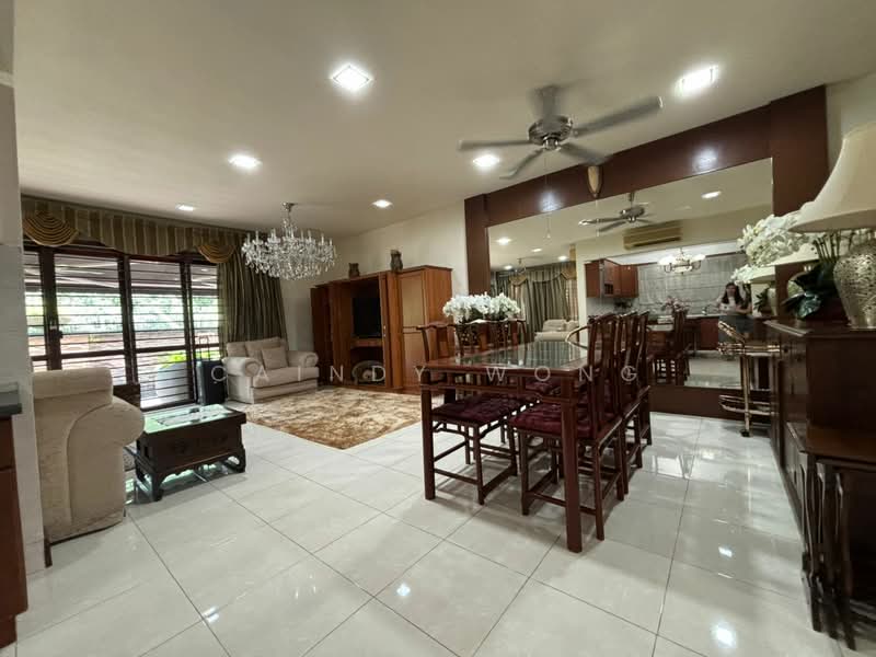 Link Bungalow for Sale in Petaling Jaya (Selangor) - Caindy Wong - Living Room - PropertyGuru.com.my