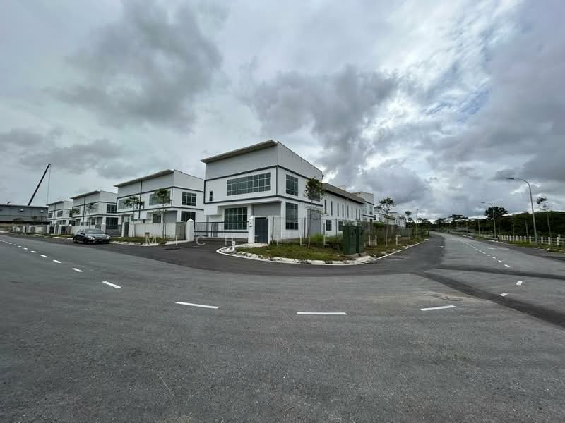 Taman Impian Emas, Johor Bahru untuk Untuk Disewa - RM 12,500 /bulan, Mac 2026 - Exterior - PropertyGuru.com.my