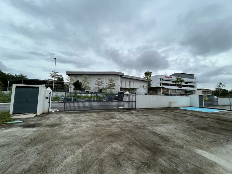 Taman Impian Emas, Johor Bahru untuk Untuk Disewa - RM 12,500 /bulan, Mac 2026 - Exterior - PropertyGuru.com.my