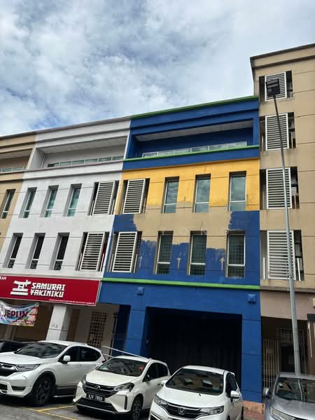 Shop for Rent in Pju 5 (Kota Damansara) - Y.L. Yong - Exterior - PropertyGuru.com.my