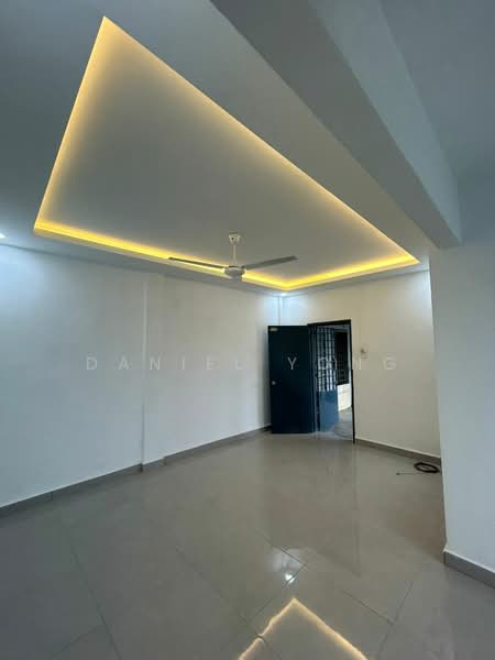 Flat for Sale at Pangsapuri Jentayu @ Kangkar Pulai - Daniel Yong - PropertyGuru.com.my