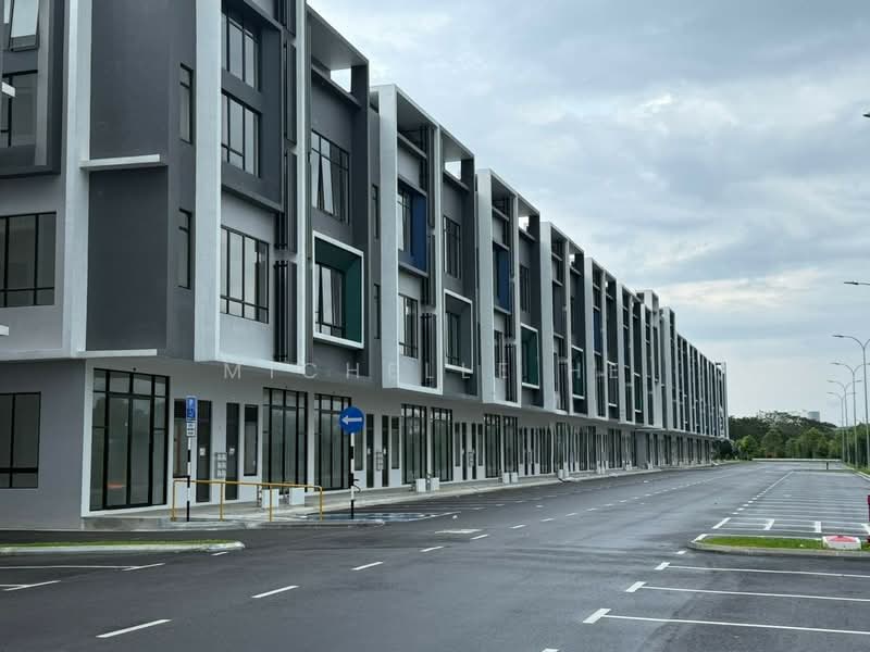 Shop / Office for Sale in Austin Crest (Johor Bahru) - Michelle He - Exterior - PropertyGuru.com.my