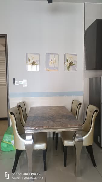 Bay Point @ Country Garden Danga Bay untuk Untuk Disewa - RM 2,400 /bulan, Mac 2026 - Dining Room - PropertyGuru.com.my