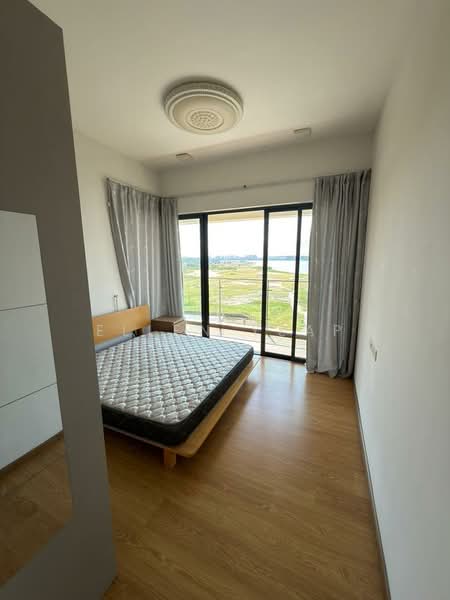 Kings Bay @ Country Garden Danga Bay untuk Untuk Disewa - RM 3,300 /bulan, Mac 2026 - Bedroom - PropertyGuru.com.my