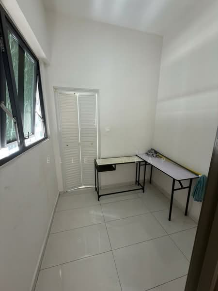 Kings Bay @ Country Garden Danga Bay untuk Untuk Disewa - RM 3,300 /bulan, Mac 2026 - Study - PropertyGuru.com.my