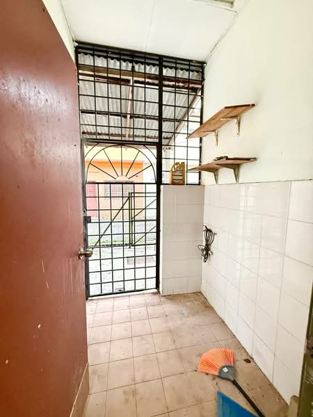 Taman Kurnia Indah, Koperasi Cuepacs Kajang untuk Untuk Dijual - RM 720,000, Mac 2026 - Entrance - PropertyGuru.com.my